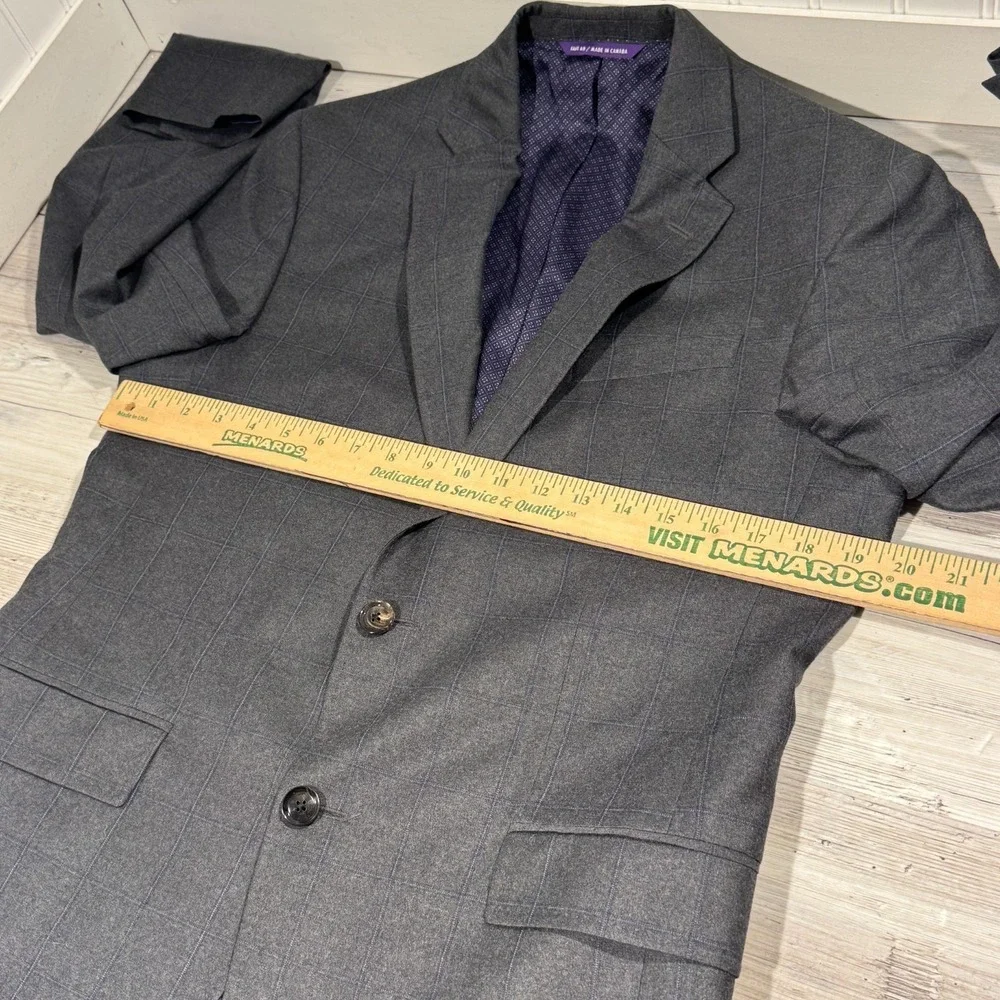 Ted Baker Blazer Men's Size US 38R 100% Wool 2 Button‎